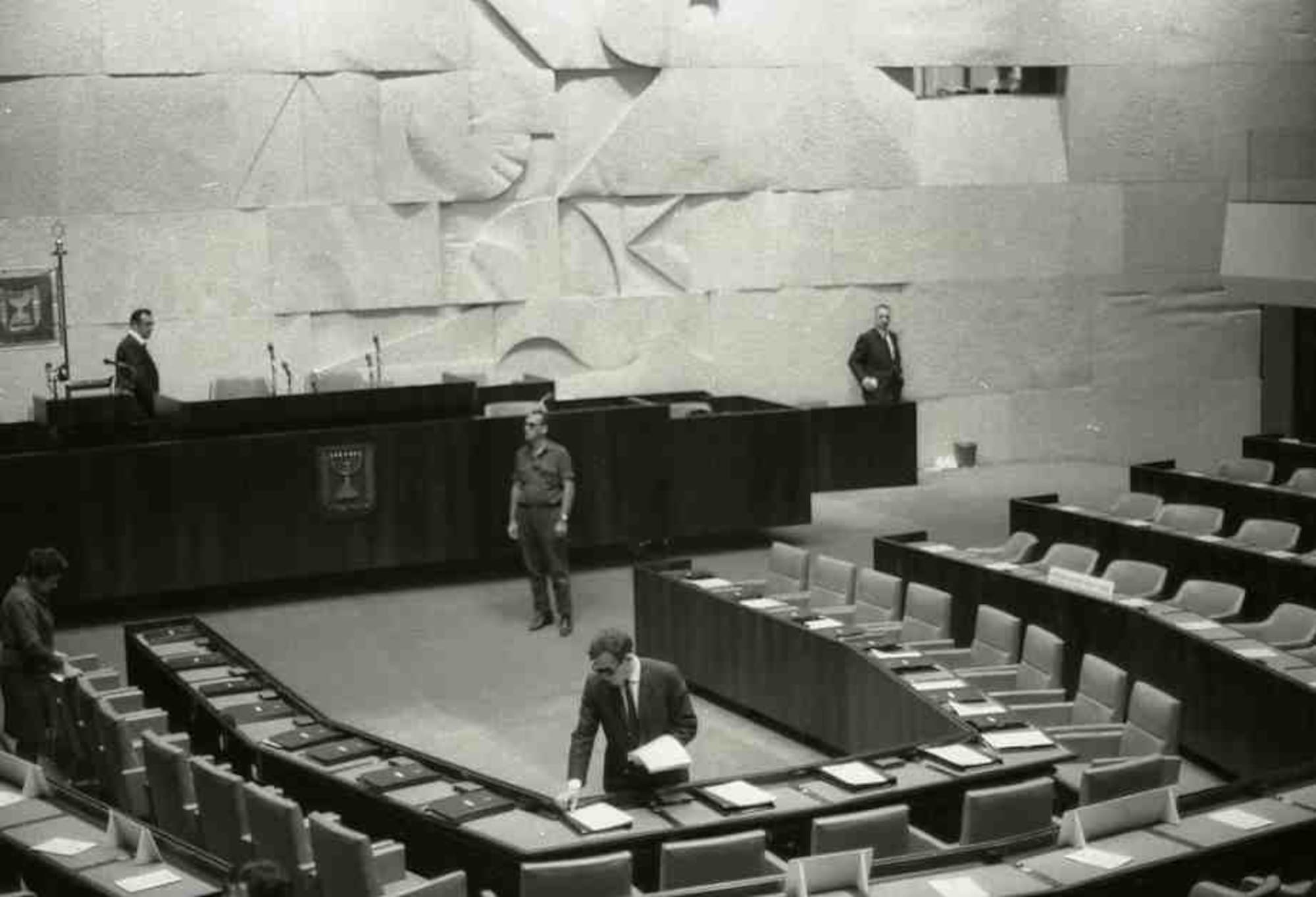 Israel and Iran: Behind Political Narratives