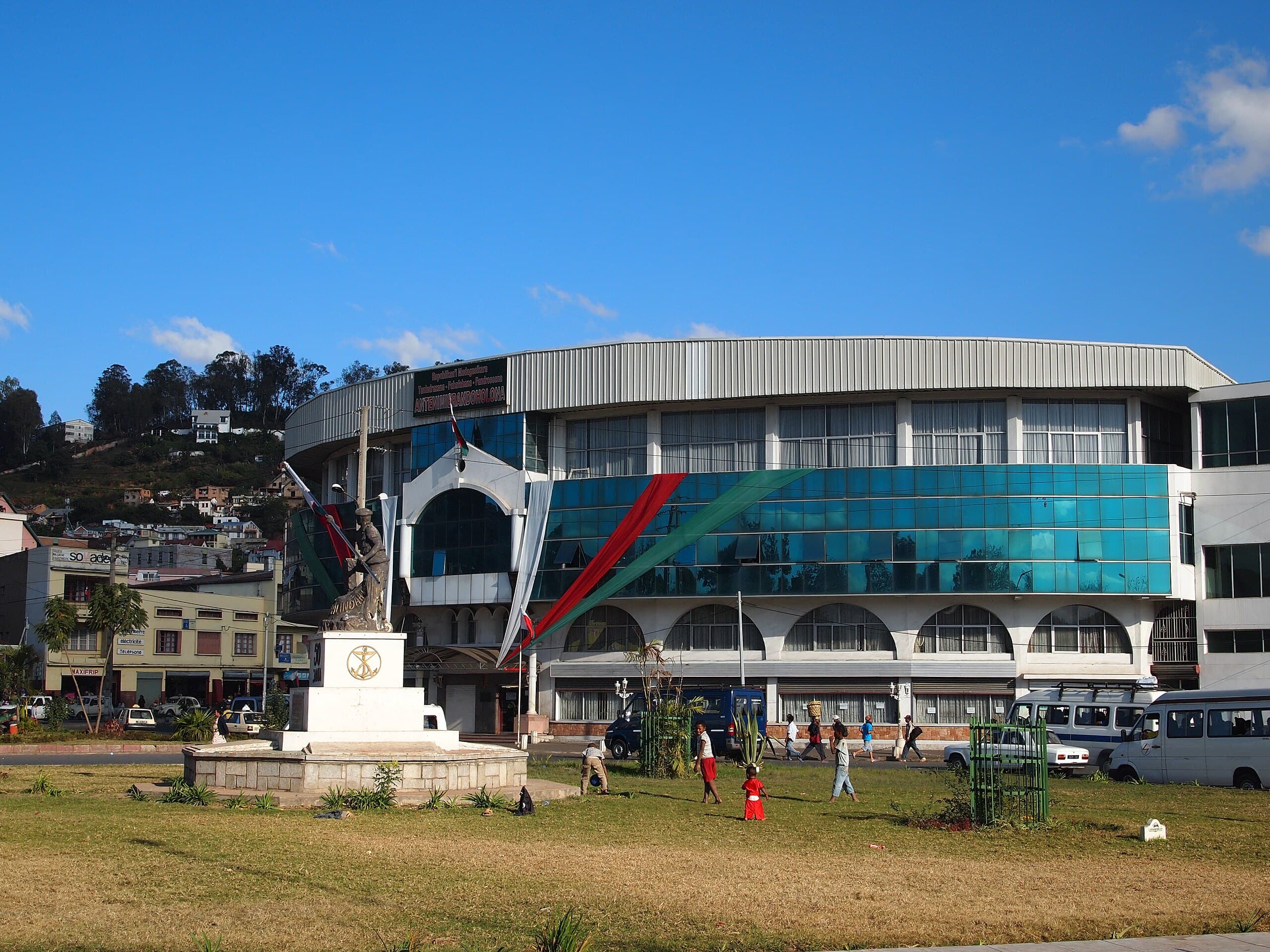 Madagascar Colonel Sworn in as President After Military Takeover